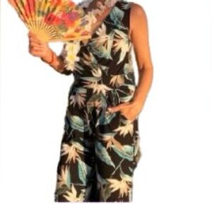 Jumpsuit Tropical Leaf Print